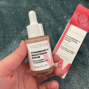 *SOLD* NIB Volition strawberry c brightening serum